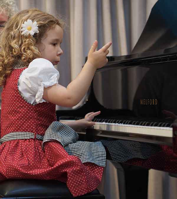 Baby Piano School - Corsi di pianoforte dai 2 anni